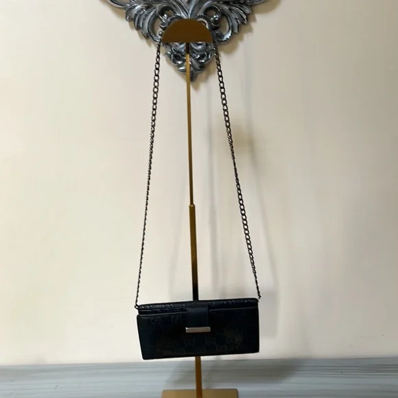 Gucci Guccissima Black Leather Wallet - Picture 9 of 10